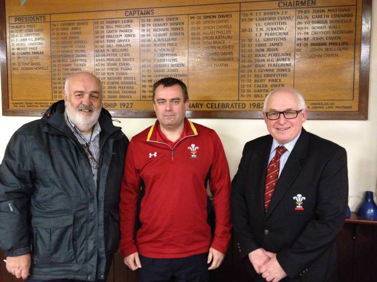 New CEO Martyn makes his first official visit to District H